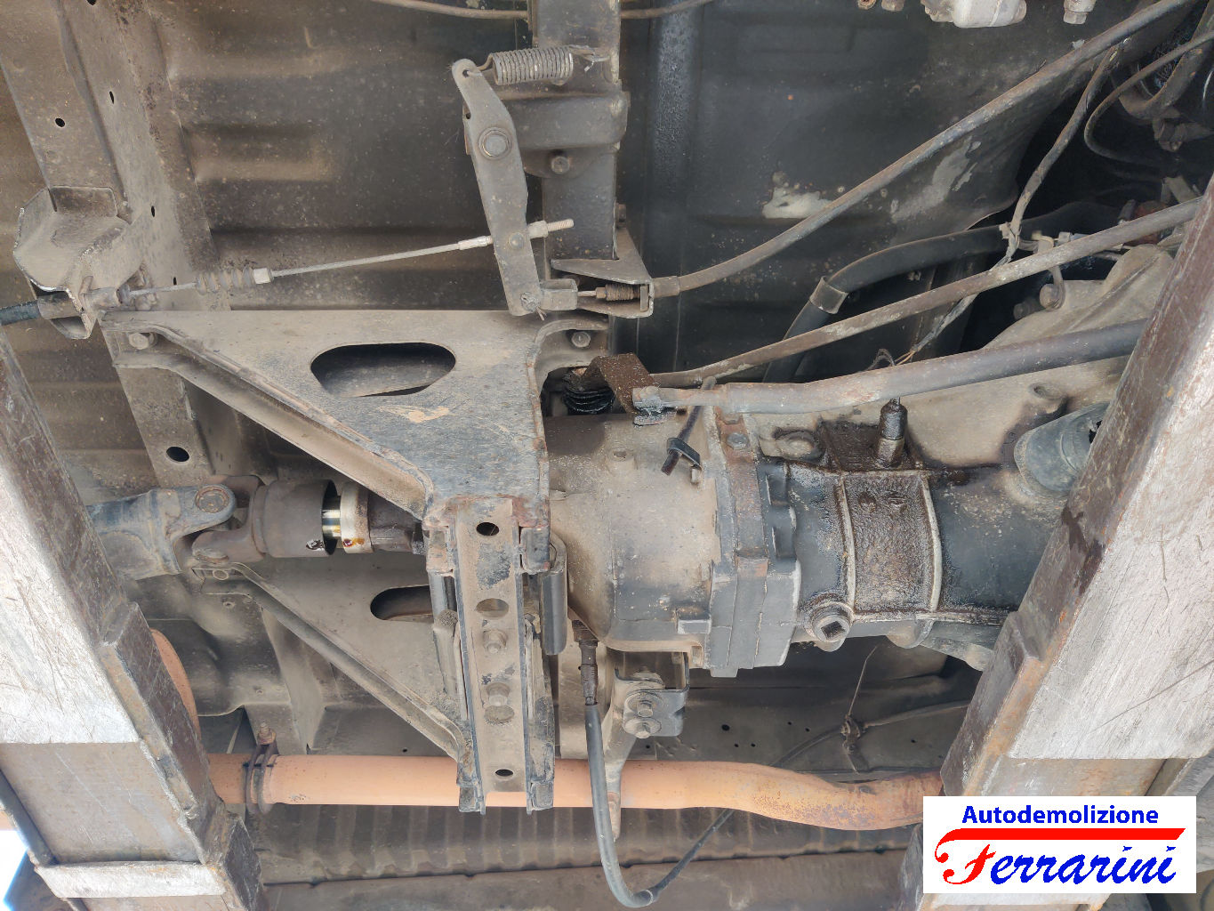 Nissan Vanette C22 2.0 D 67CV 1991-1995