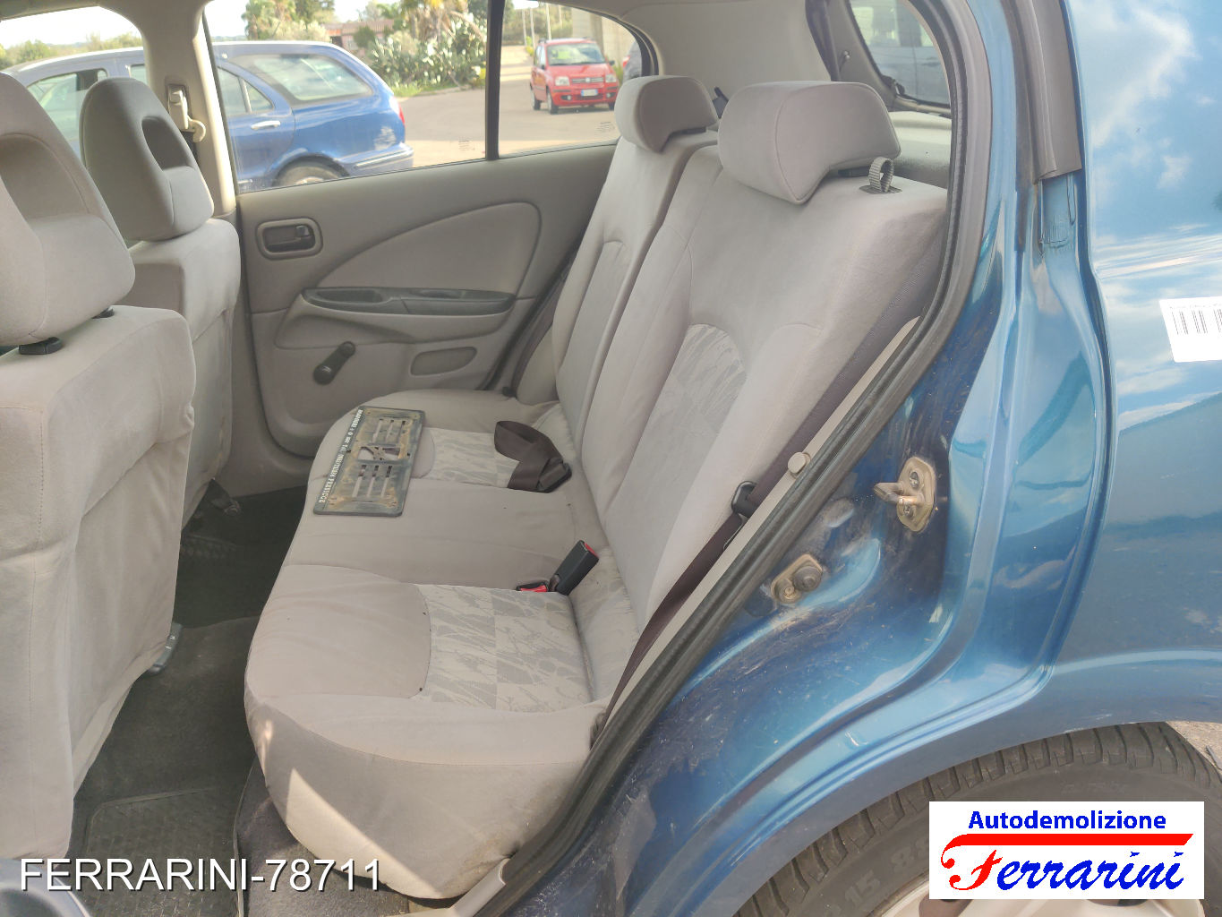 Nissan Almera 2 11