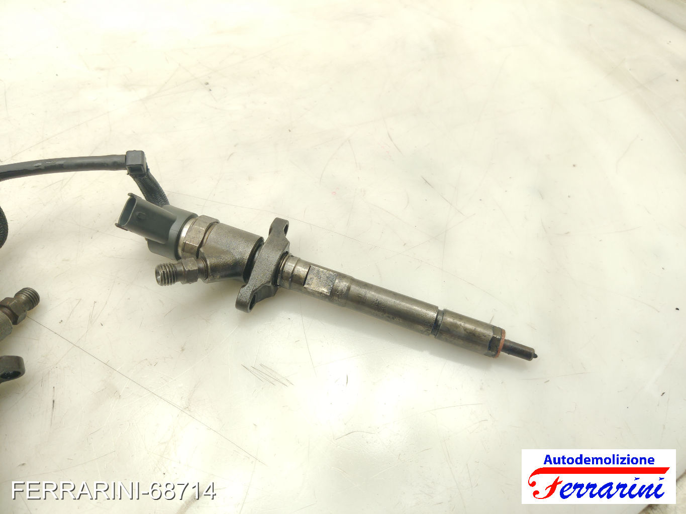 Iniettore FORD C-MAX DM2 1.6 TDCI 2007-2010
