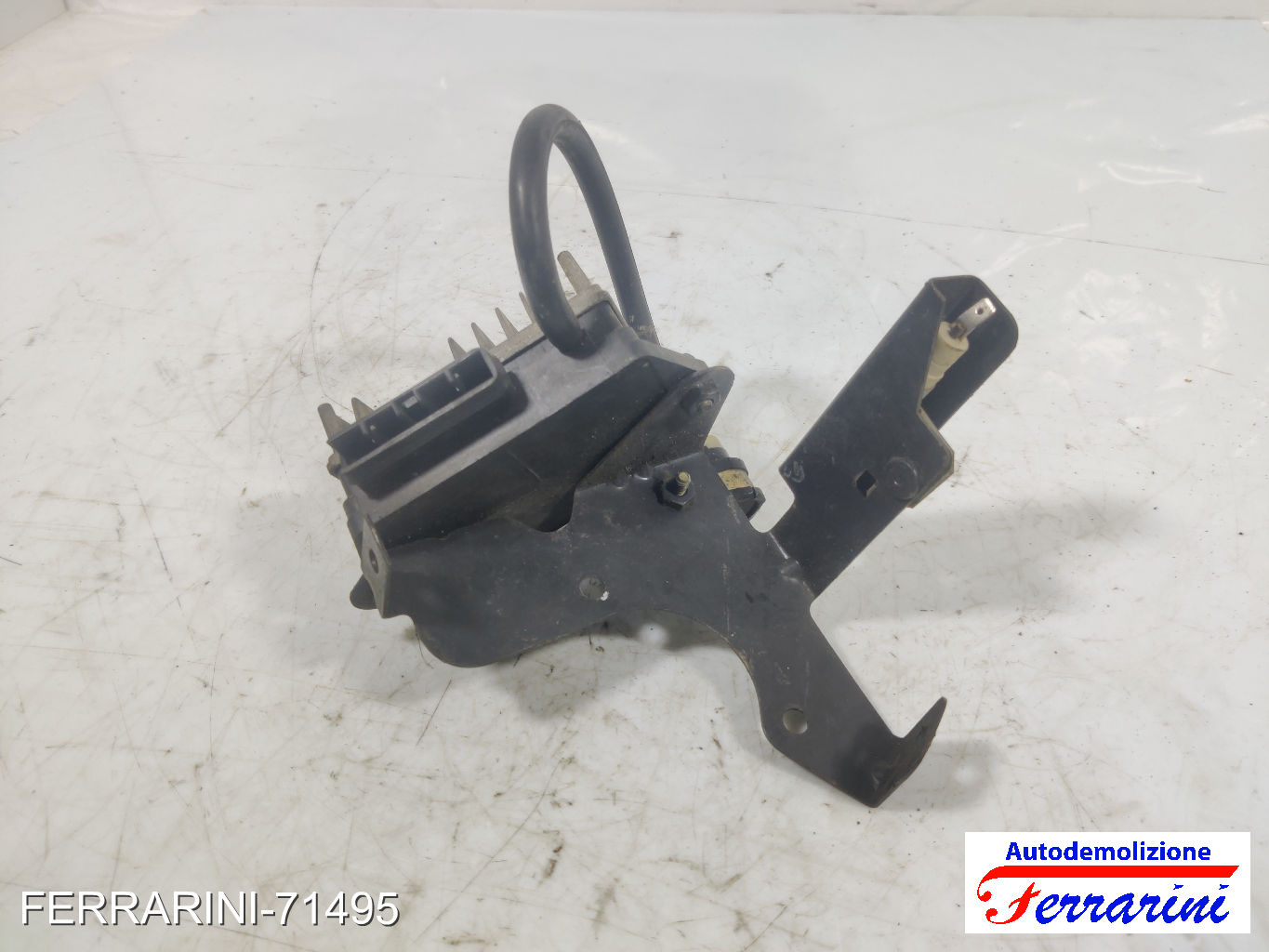 FIAT TIPO 160 1.6 I.E 1992-1995 8200380267, 7700274008, MED474M
