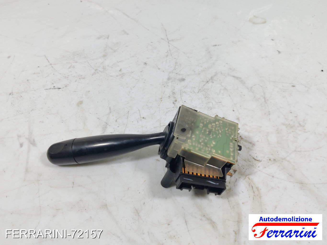 Leva Tergicristalli TOYOTA YARIS P1 1999-2005 846520D010, 173647