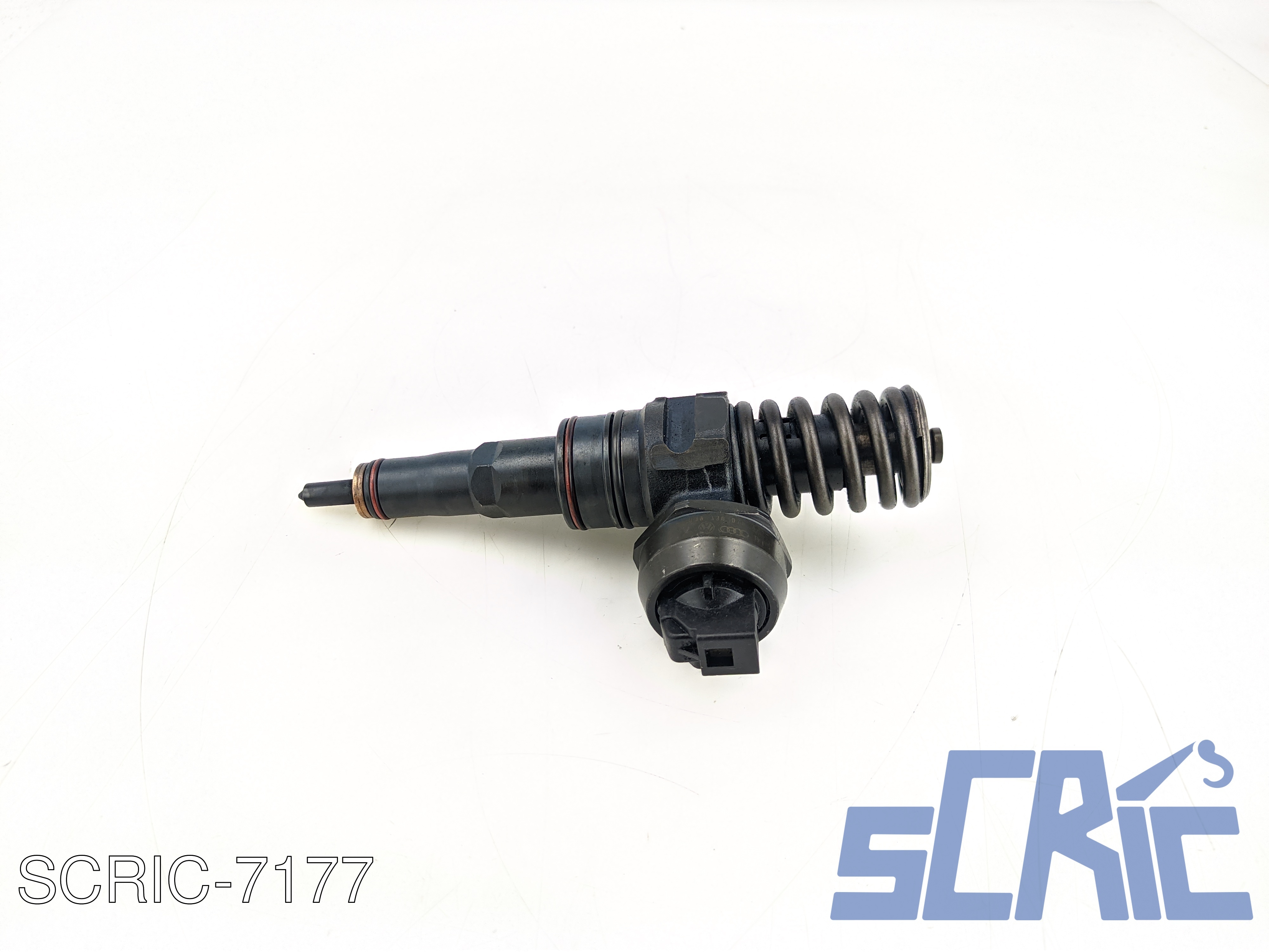 Iniettore VW GOLF 4 1J1 1.9 TDI 2000-2005 0414720037, 0414720037BC, 038130073AJ