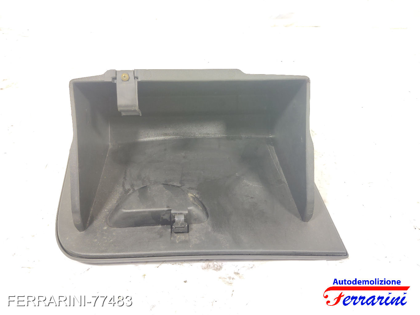Portaoggetti Passeggero FORD FOCUS SW DNW 1999-2004 7