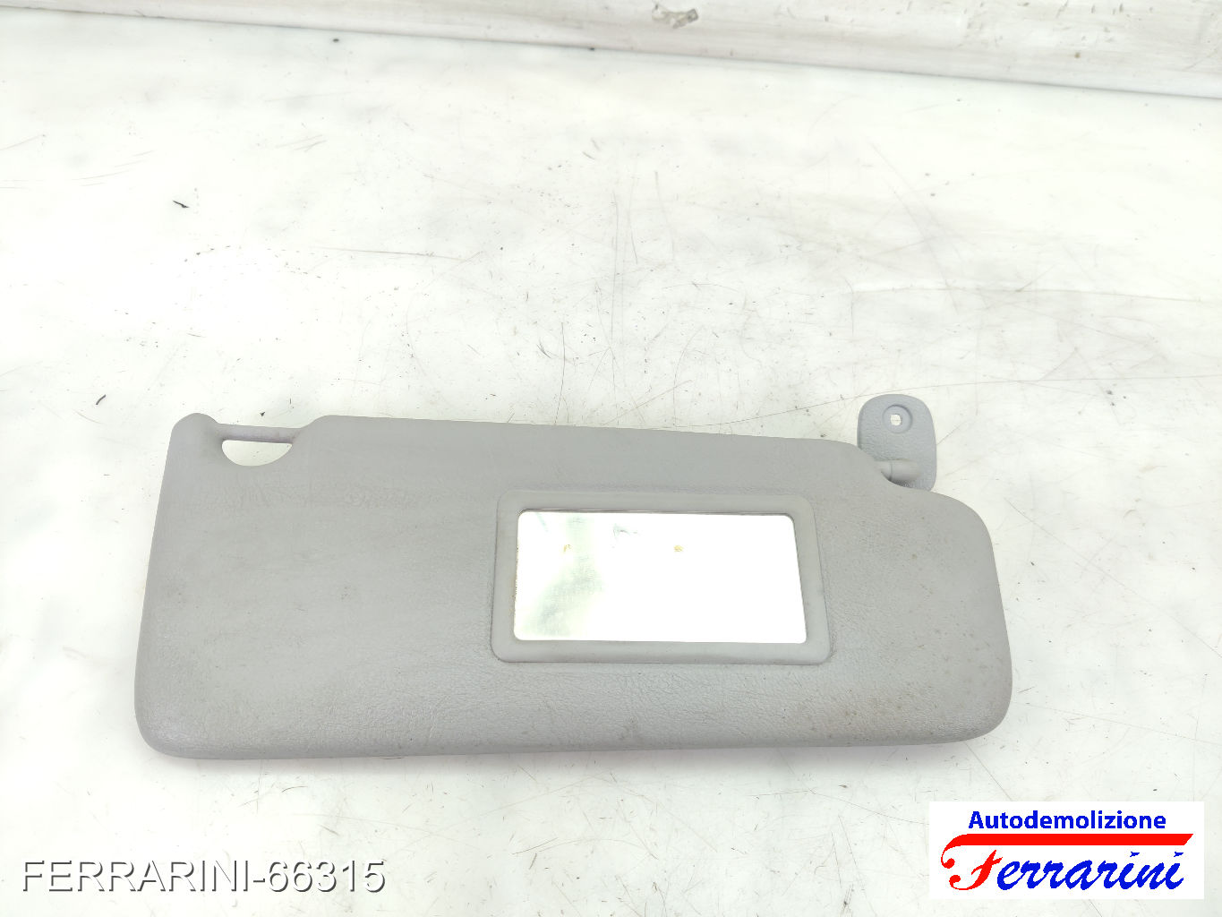 Aletta Parasole RENAULT CLIO 2 BB, CB 1998-2005 destro, dx 7700849118 8