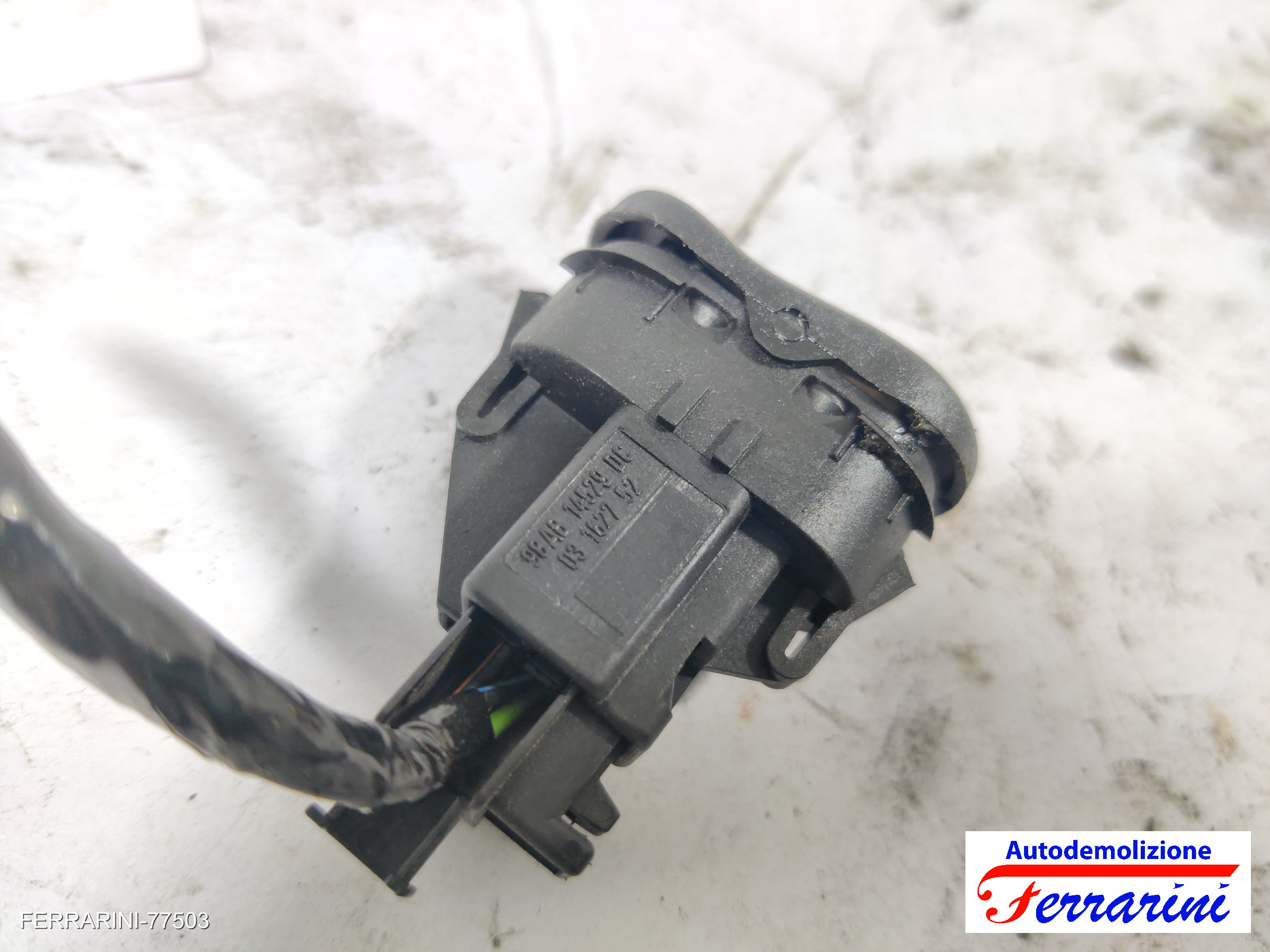 Pulsantiera Tastiera Alzavetro FORD FOCUS SW DNW 1999-2004 destra, dx, frontale