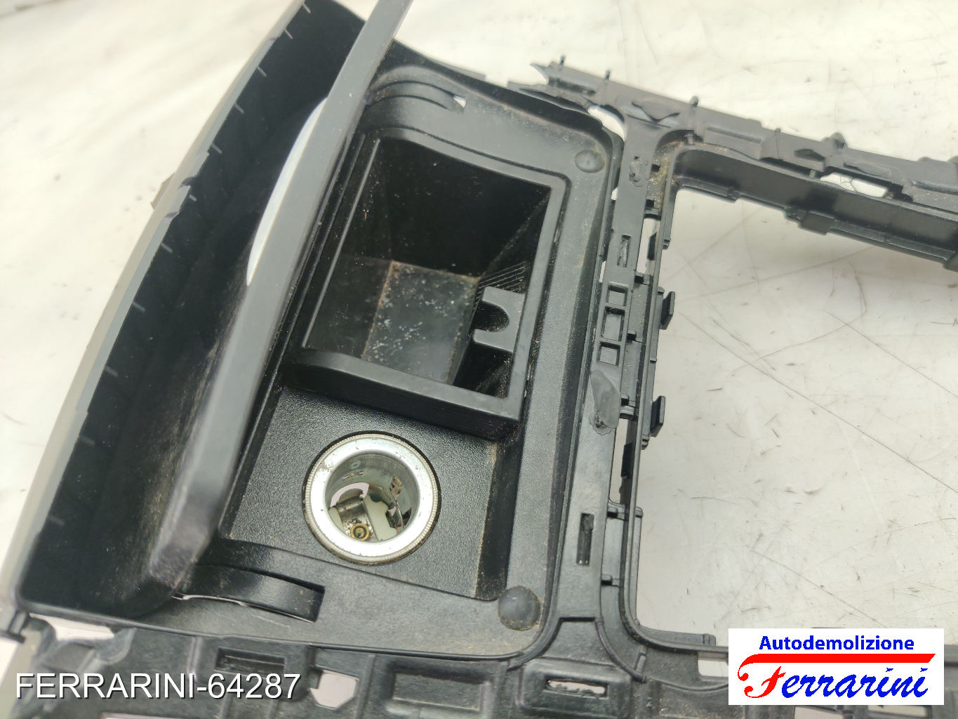 cornice cambio Posacenere MERCEDES CLASSE B W242, W246 2011-2014 A2468100179 10