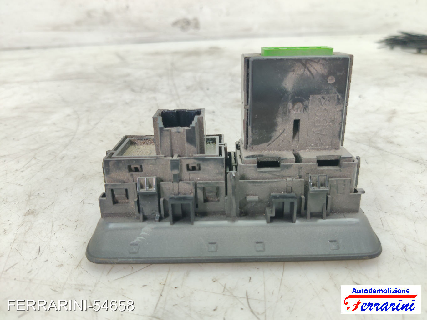 interruttore portellone carreggiata LAND ROVER RANGE ROVER EVOQUE L538 2015-2019