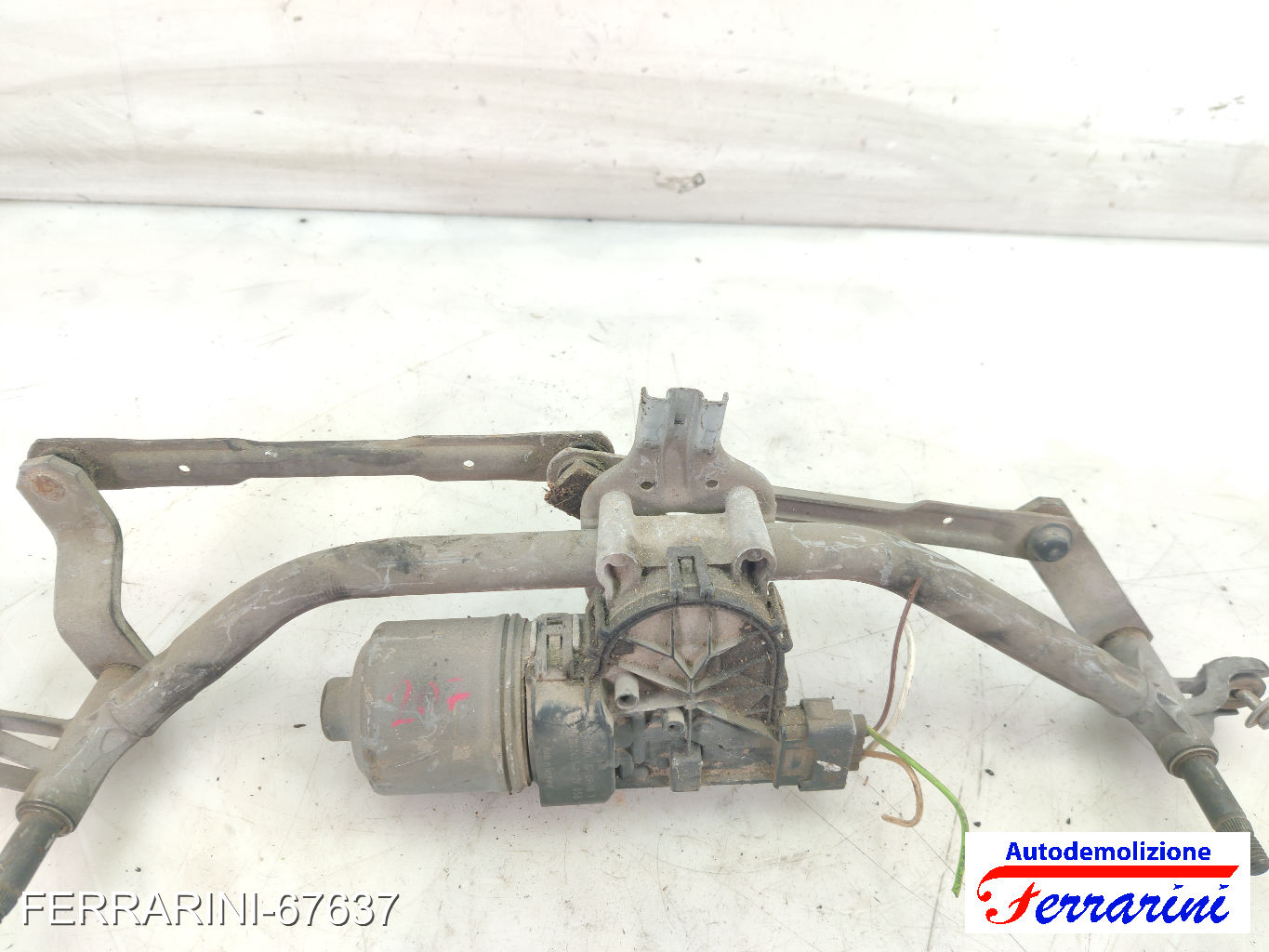 Spazzacqua Motorino Tergicristallo PEUGEOT 207 SW WK 2007-2012 anteriore 9