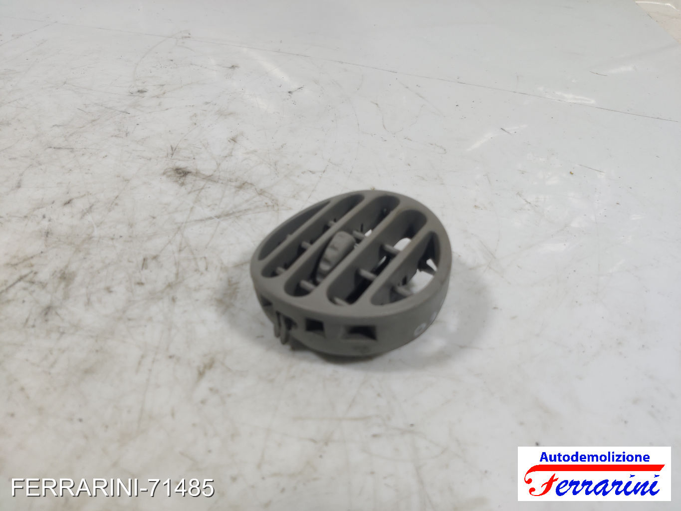 Bocchetta Areazione RENAULT KANGOO KC0/1 2001-2023 anteriore, frontale centrale 6