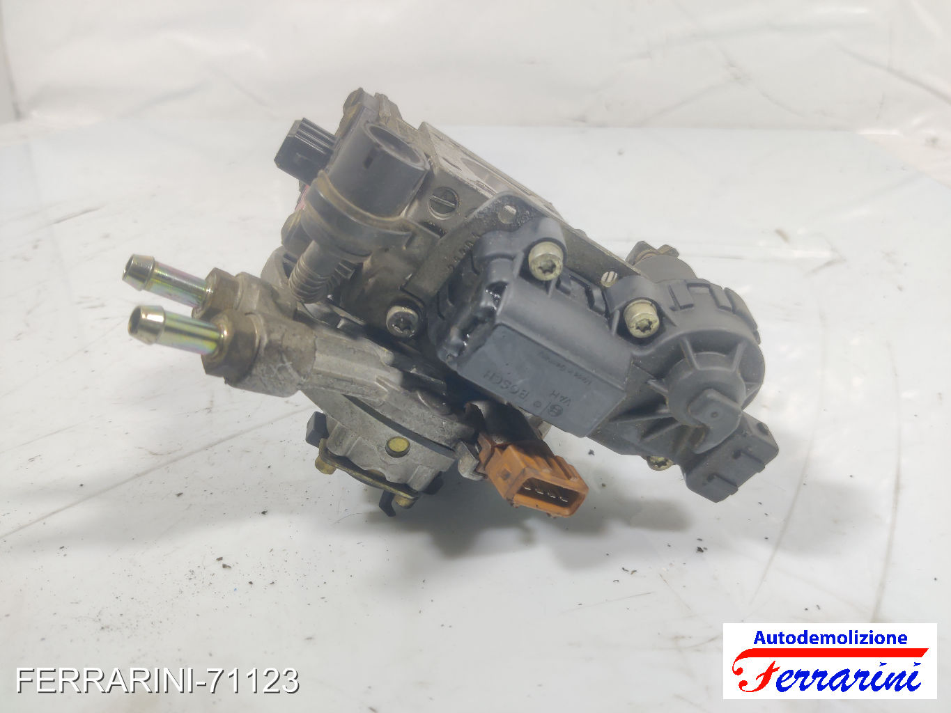 Monoiniettore RENAULT CLIO 1 5/357, B/C57 1.4 1991-1998 7700748118, 3435201562 11