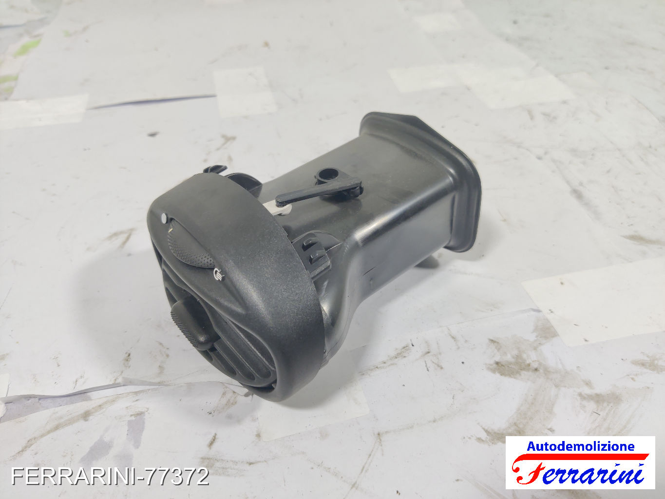 Bocchetta Areazione FORD FOCUS SW DNW 1999-2004 sinistra, sx, frontale 2
