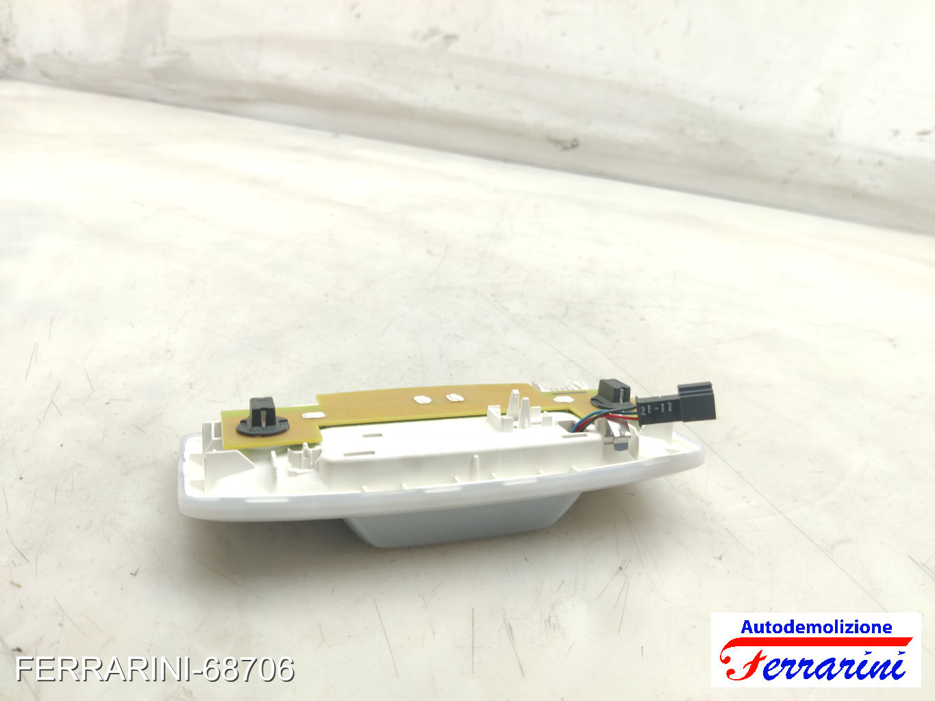 Plafoniera BMW X1 F48 2015-2023 anteriore, frontale centrale, ant 63319355400