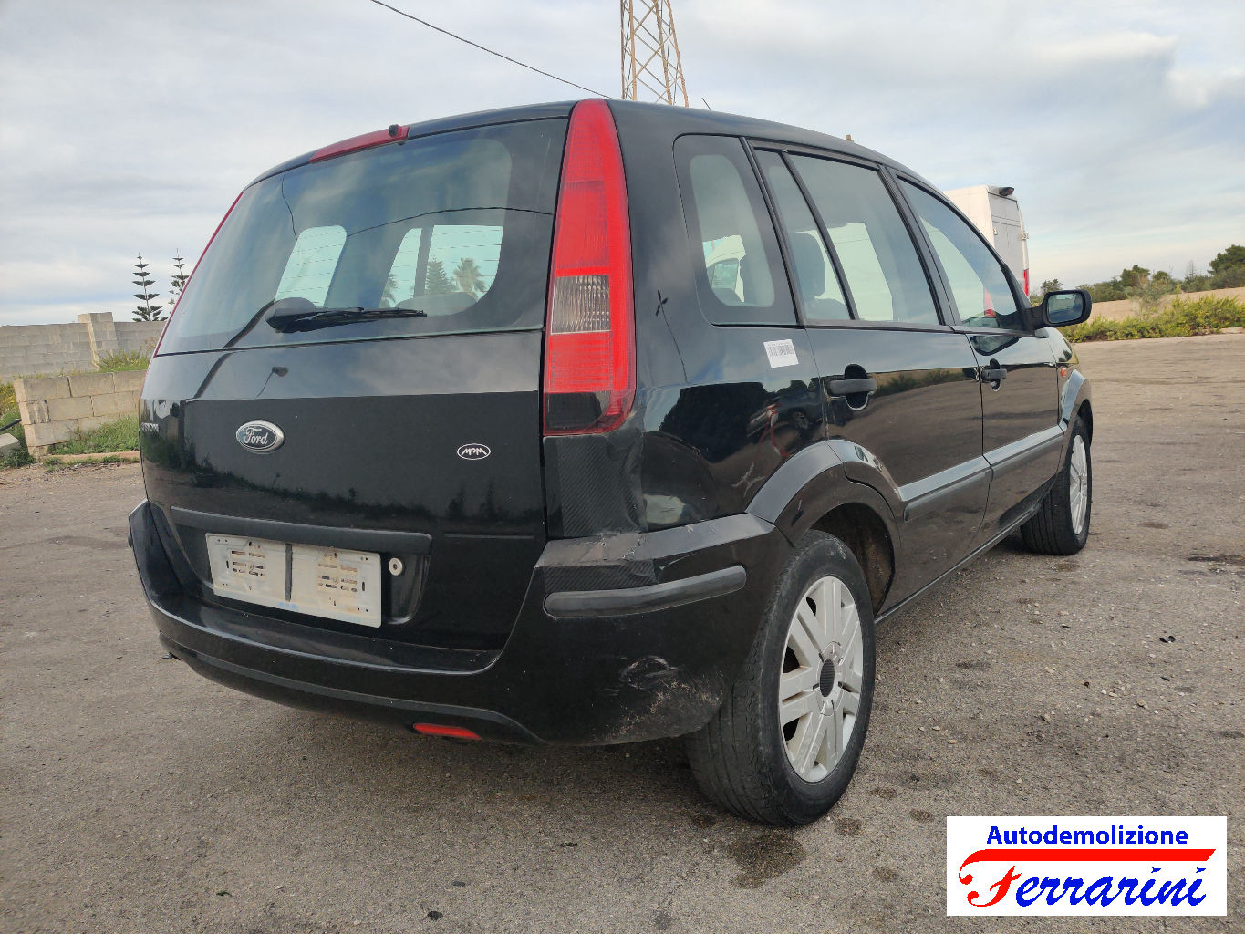 Ford Fusion 4