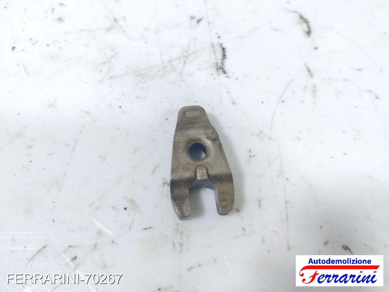 Fermo iniettore F6JB FORD FUSION JU 1.4 TDCI 2002-2012 1348625, 1982A1 9