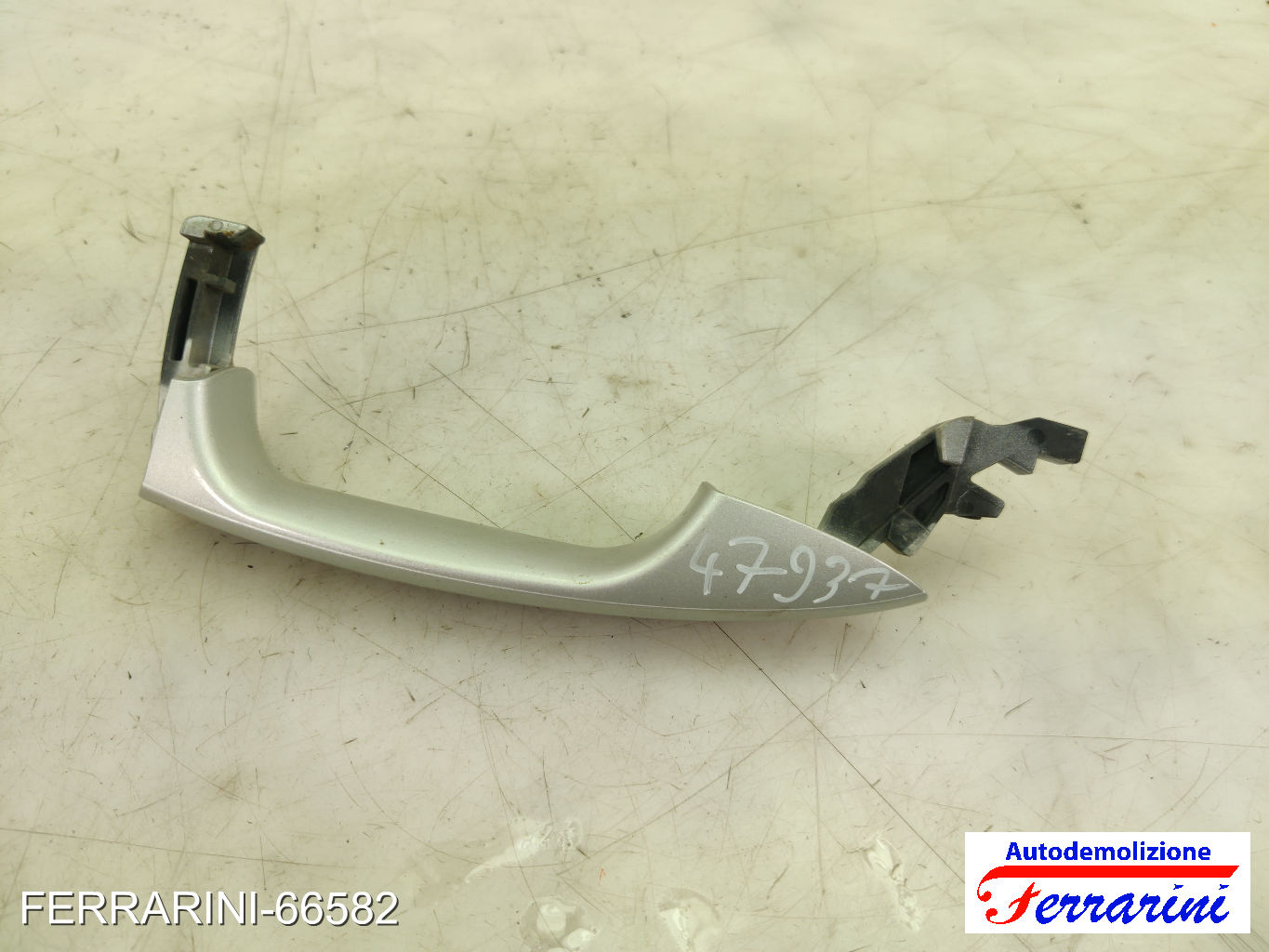 Maniglia Porta Esterna MERCEDES CLASSE B W242, W246 2011-2014 sinistra, sx