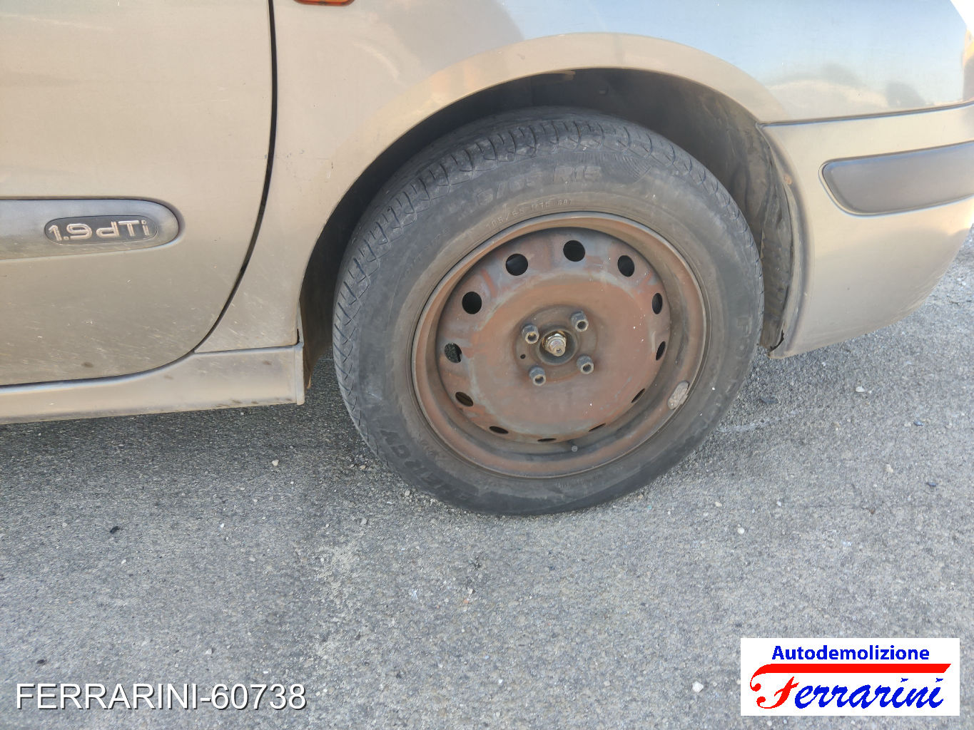 Renault Megane Scenic JA0/1 1.9 DTI 98CV 1997-1999