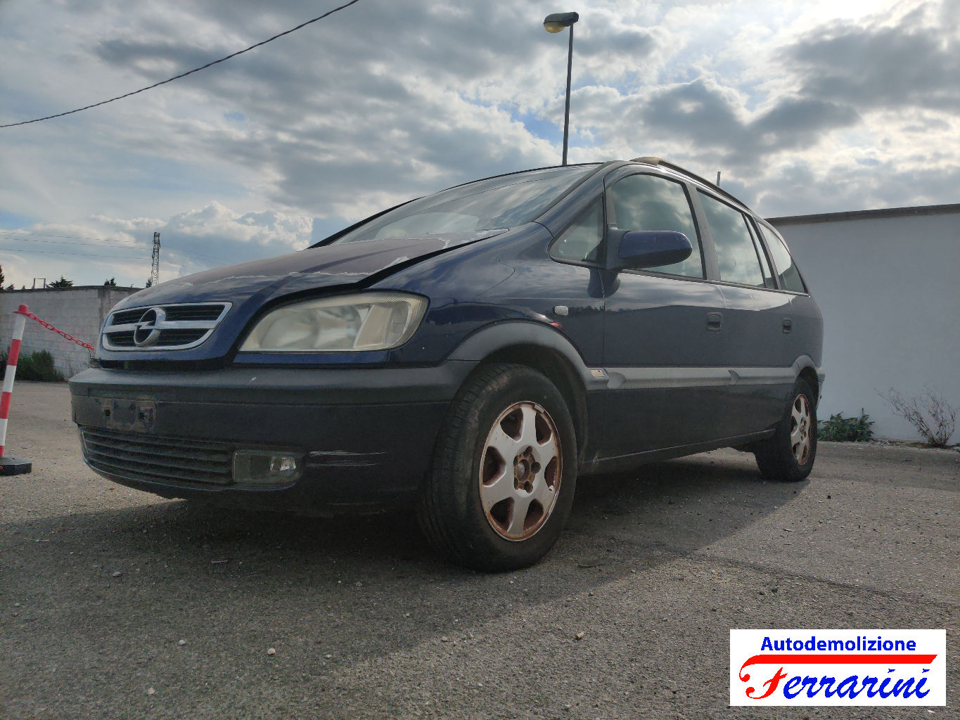 Opel Zafira A 70