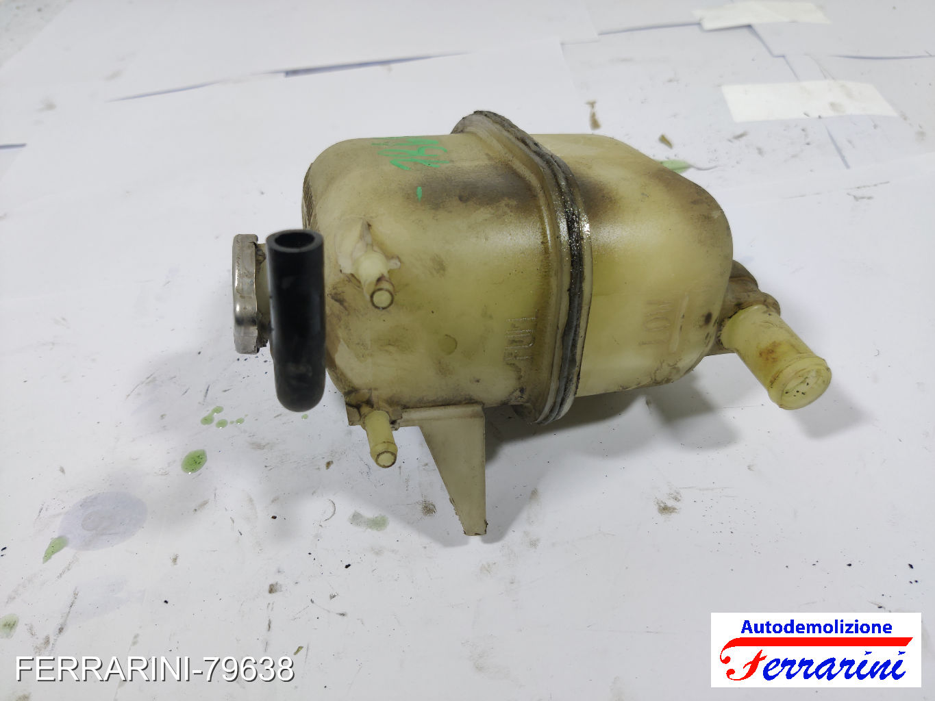 Vaschetta Liquido Motore 8