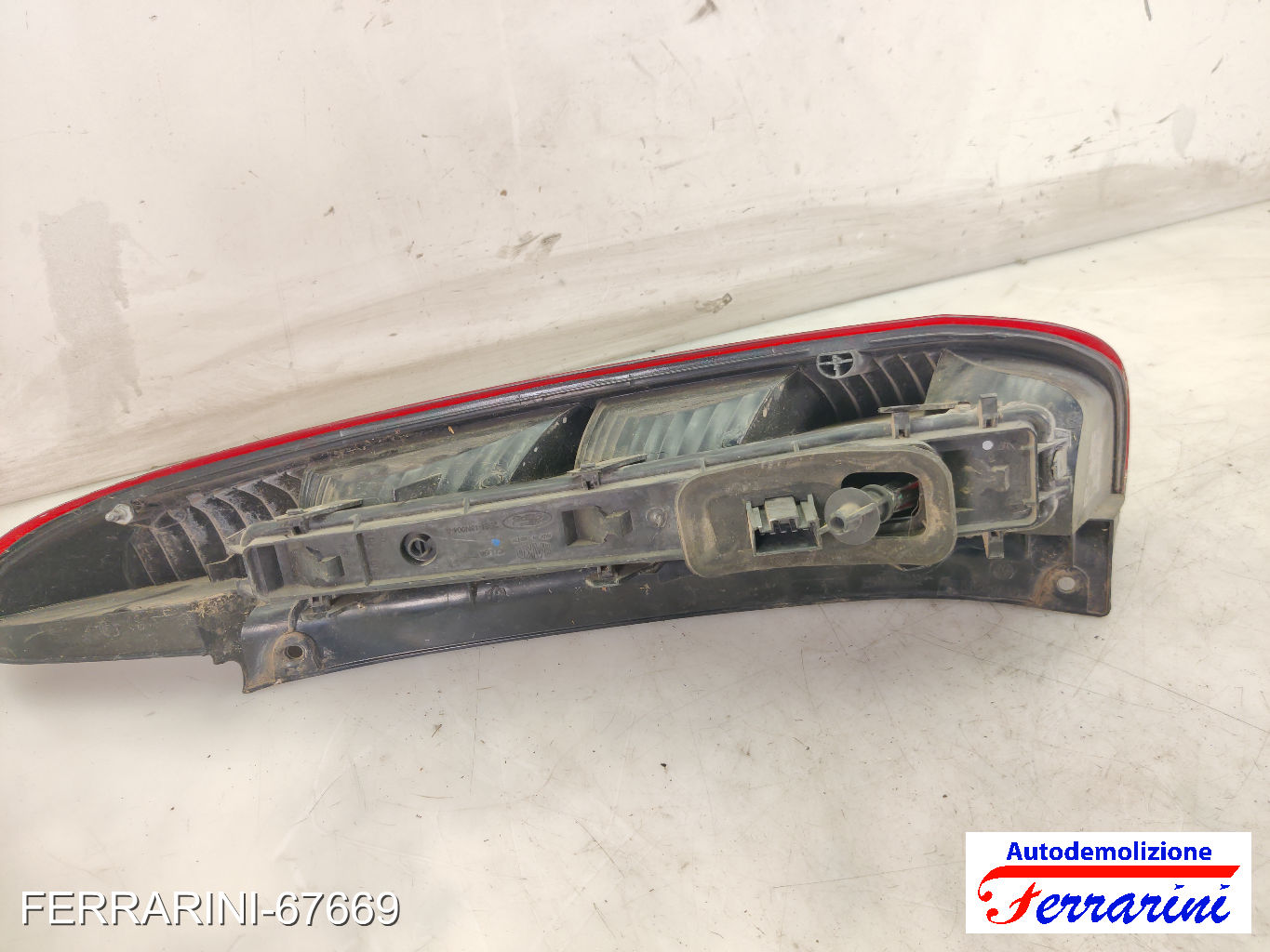 Fanalino Stop Posteriore FORD FIESTA 5 JD, JH 2002-2008 sinistro, sx, posteriore