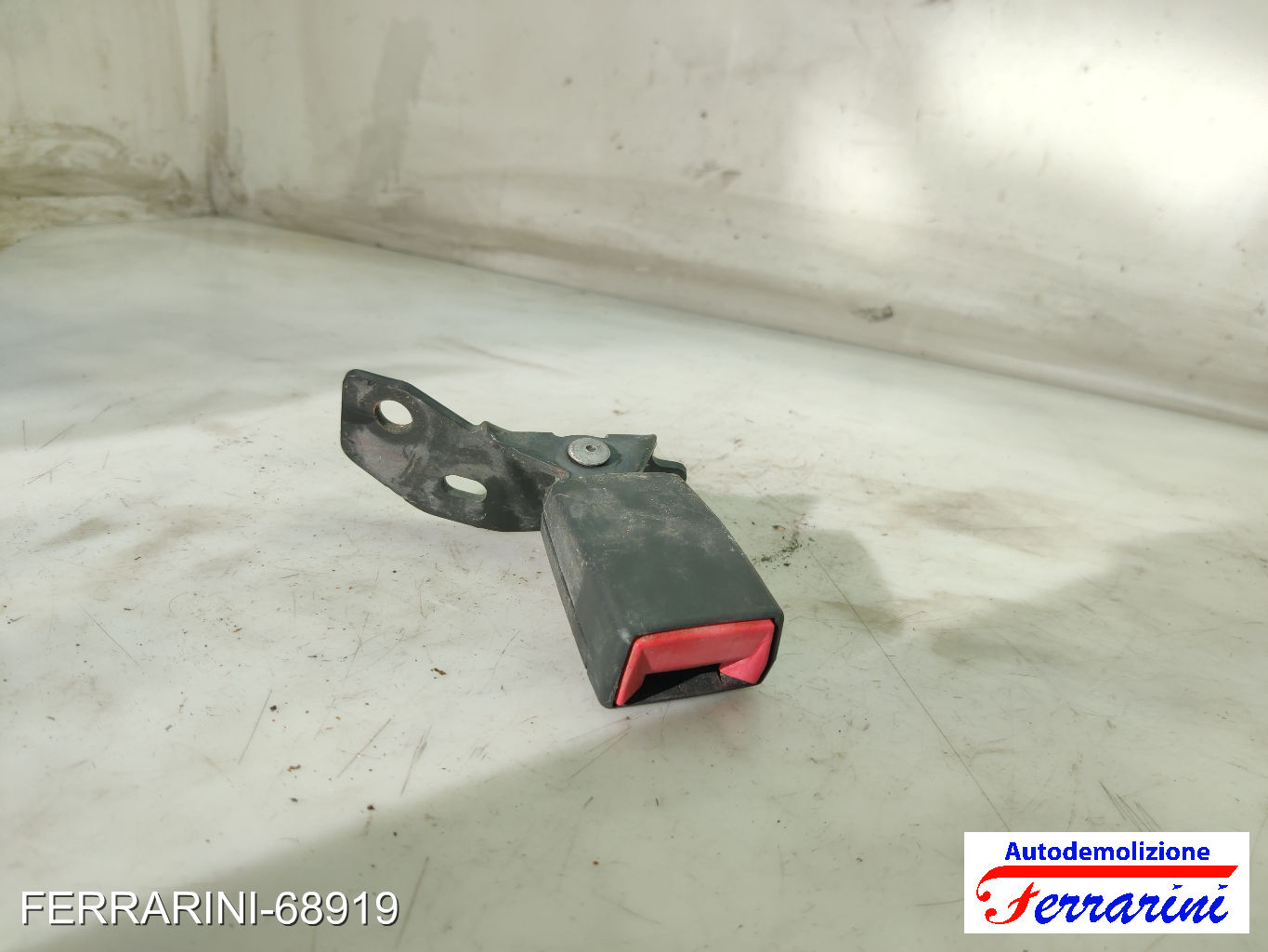 Aggancio Cintura Di Sicurezza FORD FOCUS 2 DA, DP, HCP 2004-2012 sinistro, sx