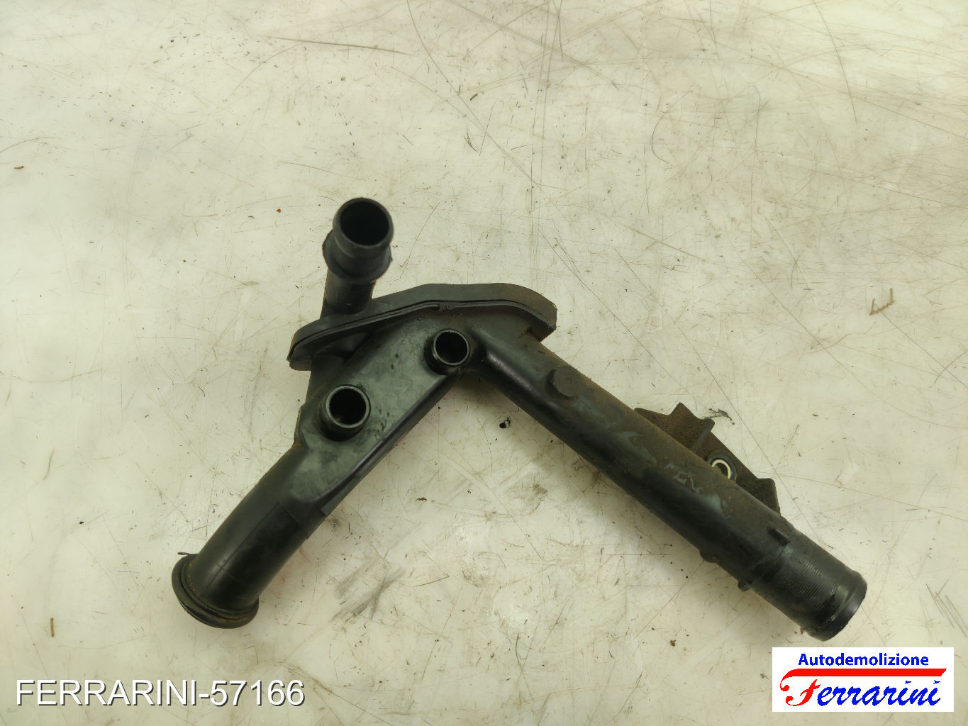 Tubo di raffreddamento Motore RENAULT MEGANE 3 SW KZ0/1 1.5 DCI 2009-2015