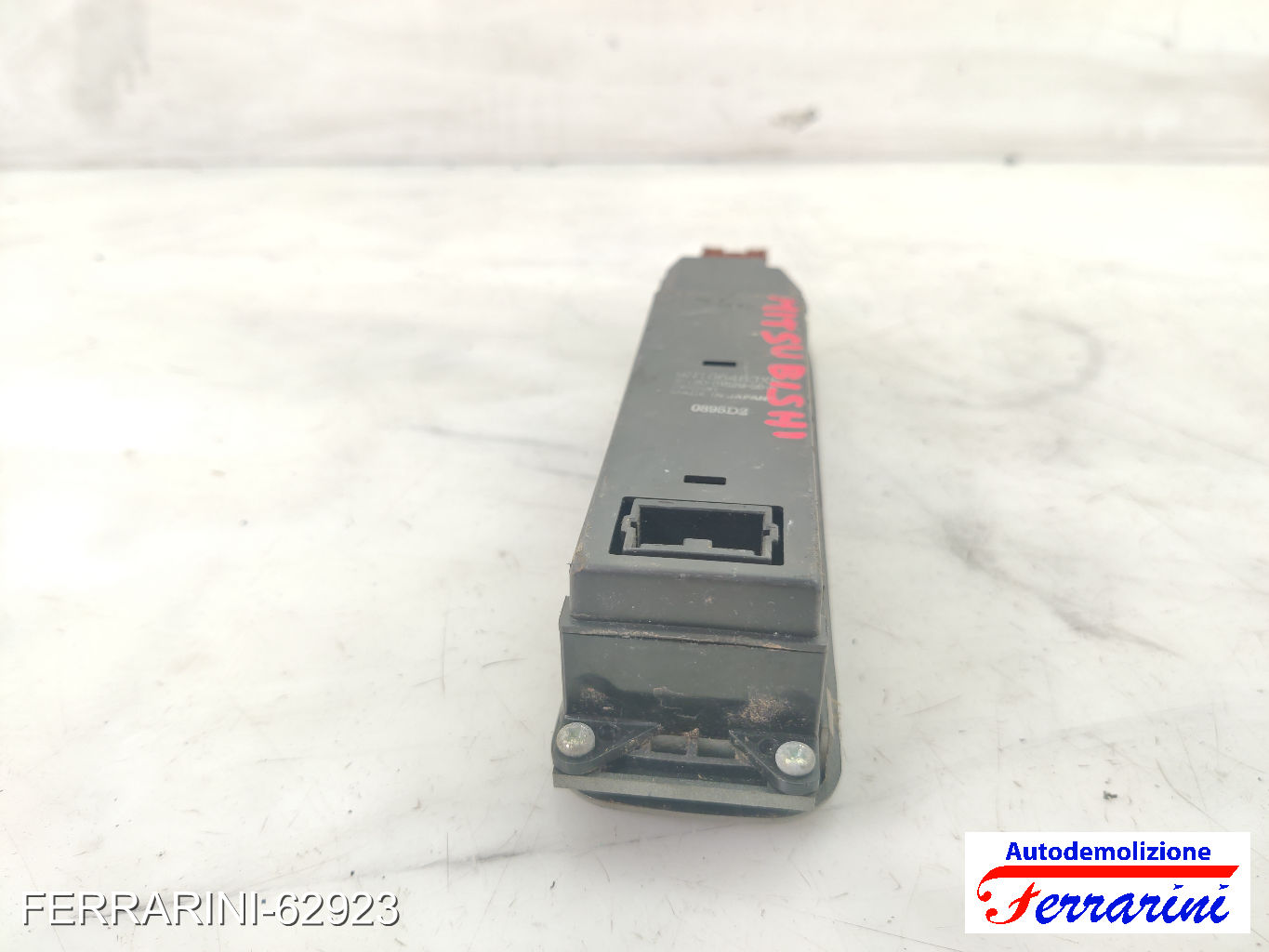 Pulsantiera Tastiera Alzavetro MITSUBISHI PAJERO SPORT 1 K7, K9 1998-2007