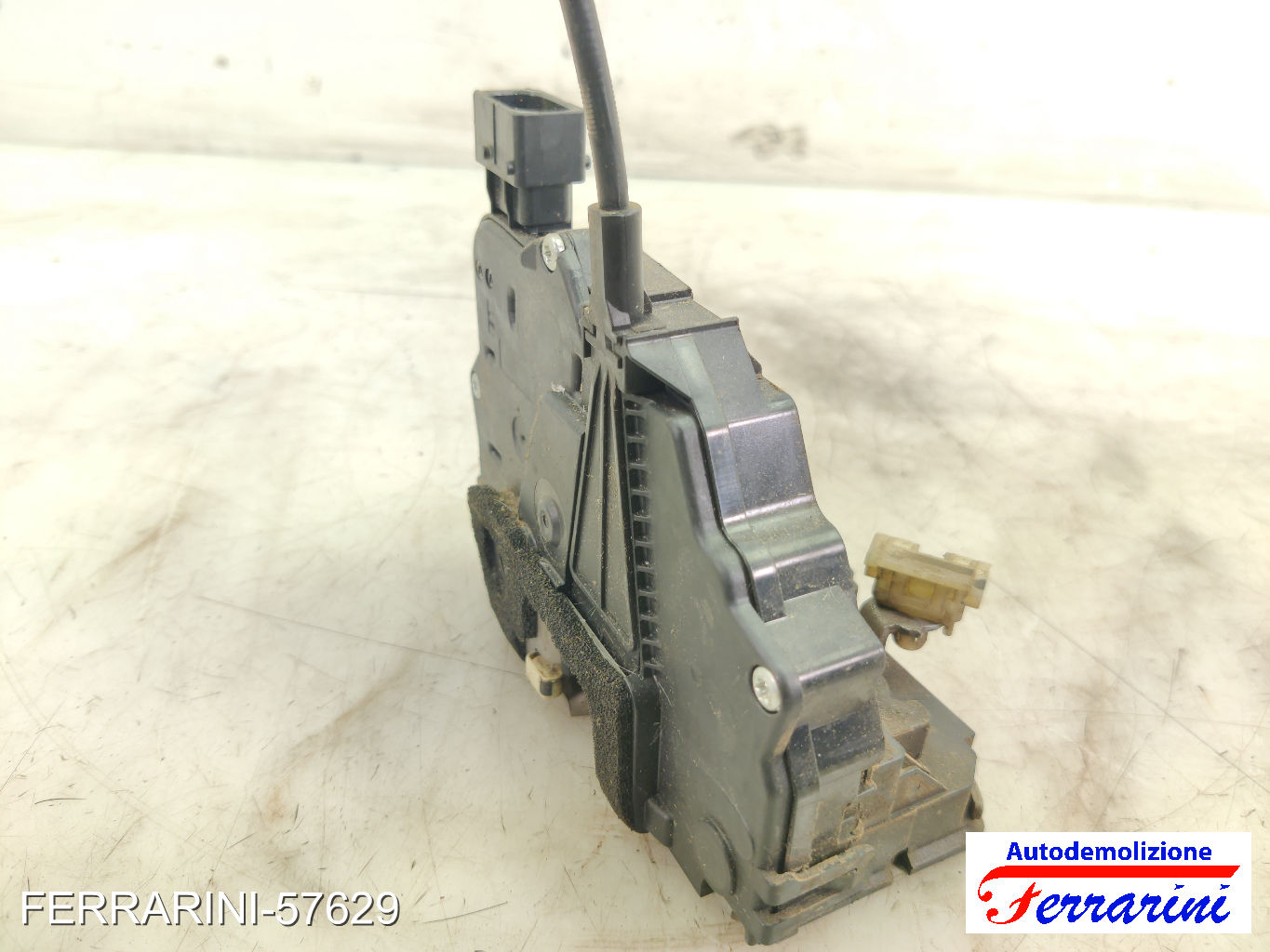 Serratura Porta OPEL MERIVA B S10 2010-2014 destro, dx, frontale, anteriore
