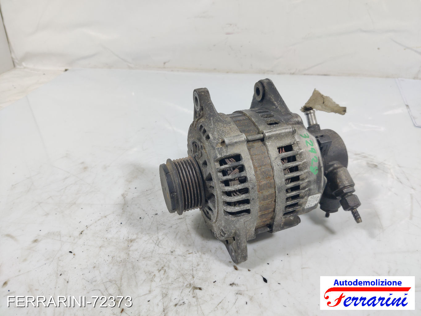 Alternatore OPEL ASTRA H A04 1.7 CDTI 2004-2010 LR1100503B, 93189495, 97355198 8