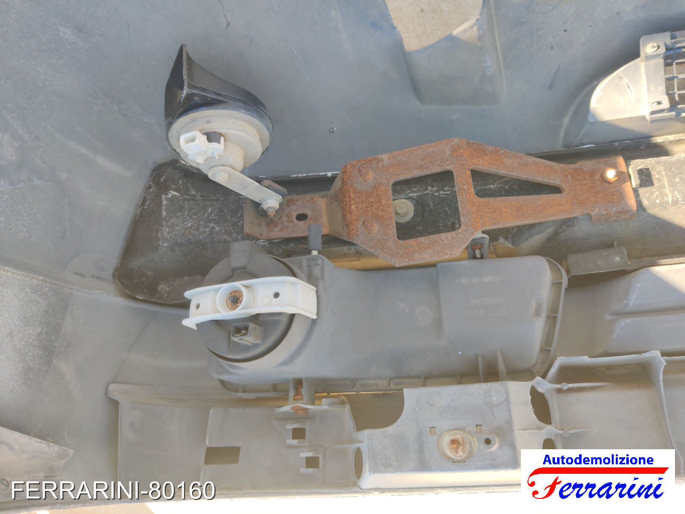 Paraurti FIAT SCUDO 220 1996-2006 Frontale 1470259077, 1470271077, 1611235180 10