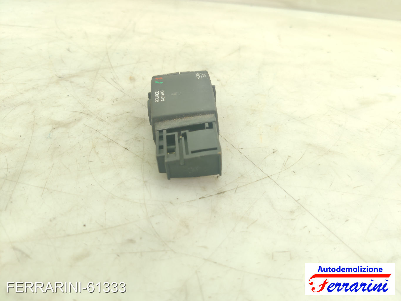 Comandi Volante RENAULT CLIO 4 SW KH 2012-2023 255522448R, 344422023