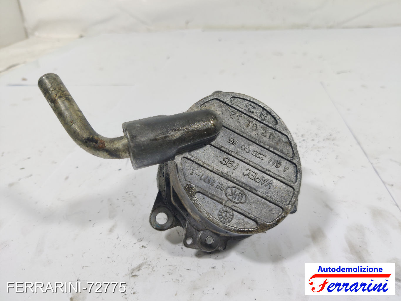 Pompe Vuoto Depressore MERCEDES CLASSE C W203 C 200 CDI 2000-2003 A6112300065