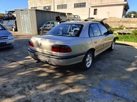 Opel Omega B V94 2.0 16V 136CV 1994-1999