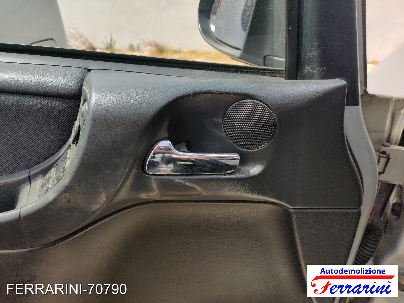 Opel Zafira A 41