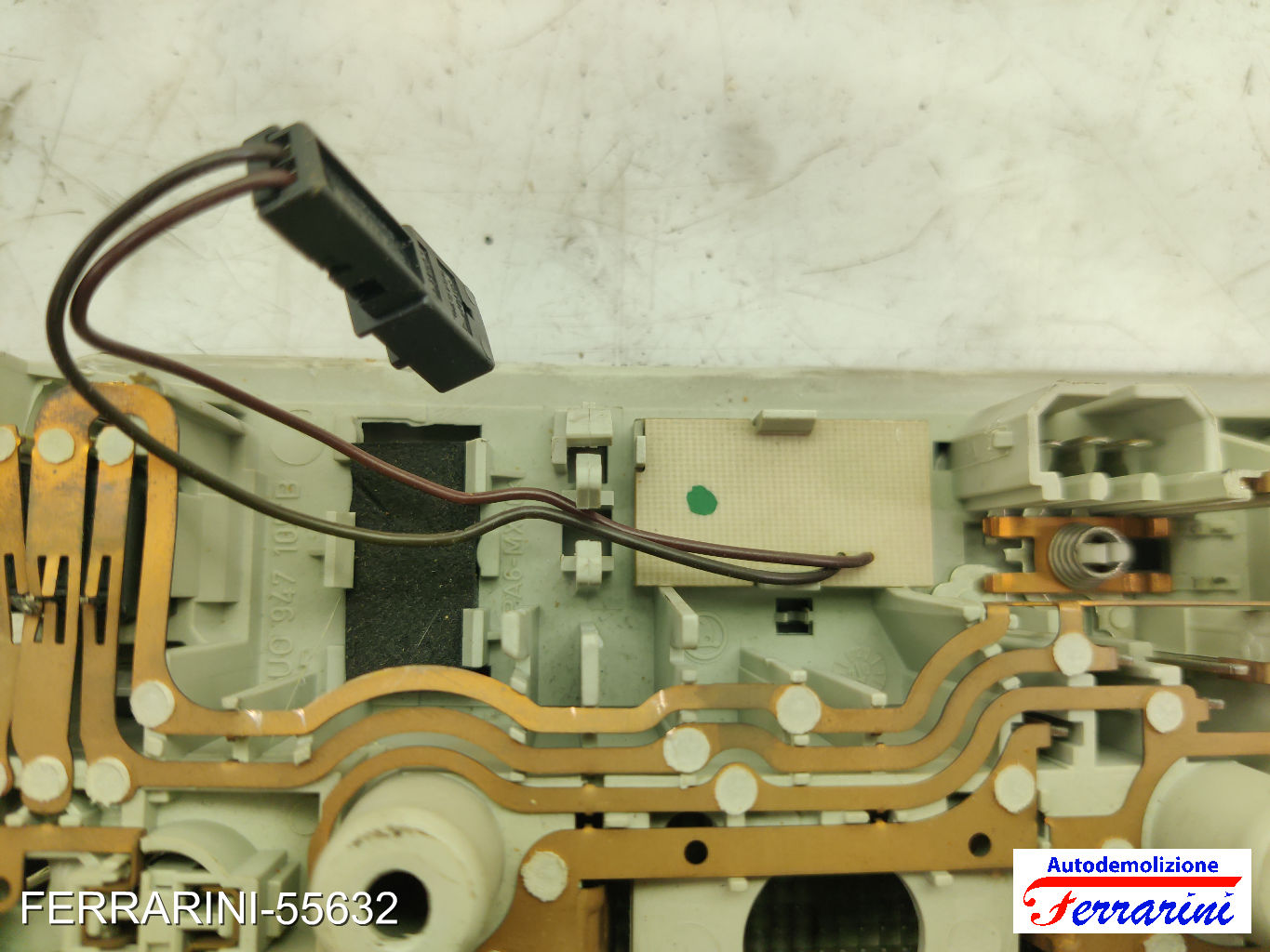 Plafoniera VW PASSAT VARIANT 3B6 2000-2005 anteriore, frontale centrale, ant 7