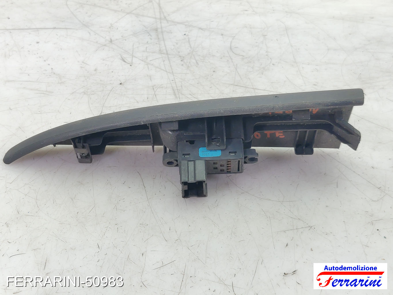 Pulsantiera Tastiera Alzavetro NISSAN CABSTAR F24M, F24W 2006-2013 destra, dx