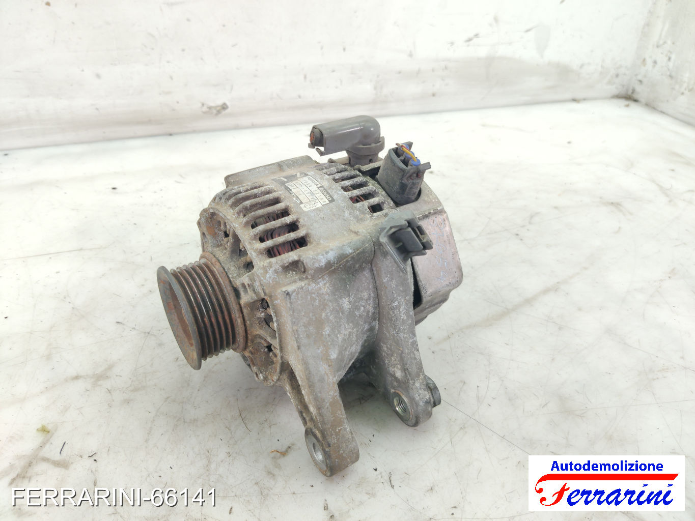 Alternatore TOYOTA COROLLA VERSO E12 1.6 VVT-I 2001-2004 2706022100, 10221120206 10