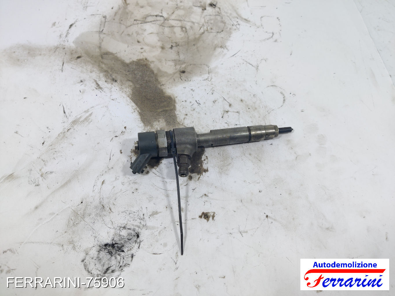 Iniettore ALFA ROMEO 147 937 1.9 JTD 2001-2010 55200259, 55221017, 93190429