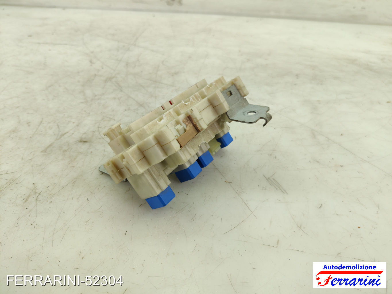 Fusibiliera Scatola Fusibili Body Computer RENAULT KOLEOS 1 HY 2.0 DCI 4X4 7