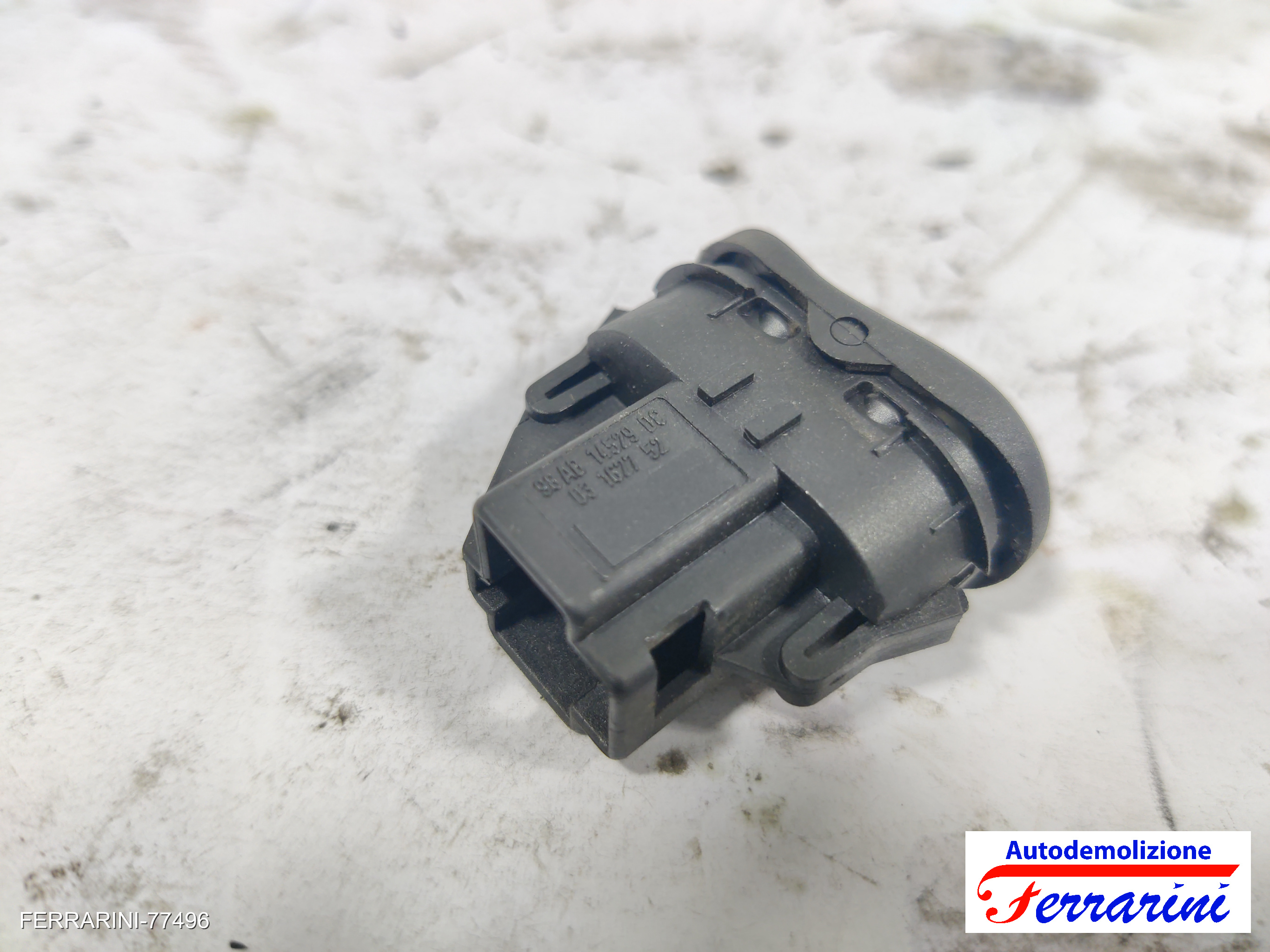 Pulsantiera Tastiera Alzavetro FORD FOCUS SW DNW 1999-2004 destra, dx, frontale