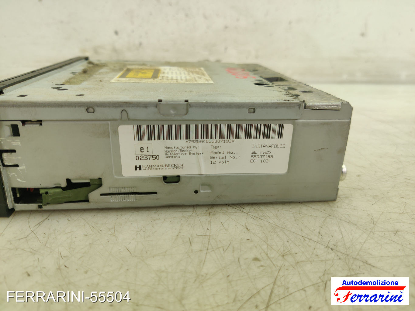 Stereo Radio VW PASSAT VARIANT 3B6 2000-2005 023750, 55007193 6