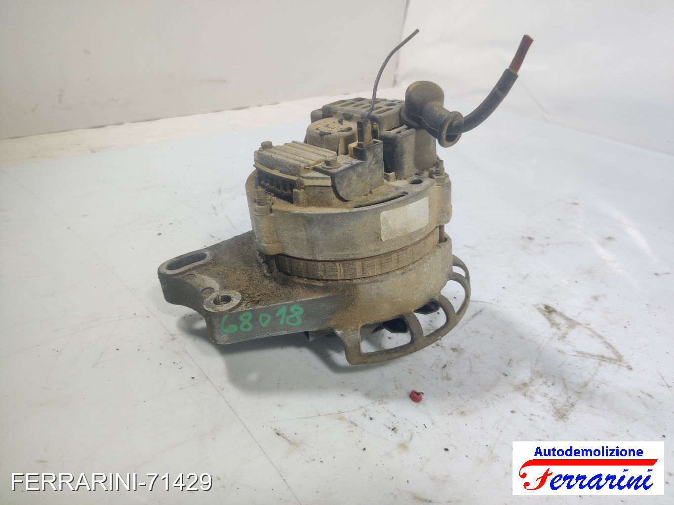 Alternatore FIAT PANDA 141 900 1992-1996 46472225, 7704356, 46231650 6