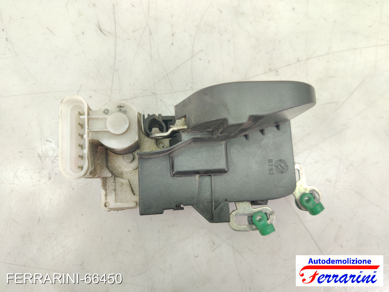 Serratura Porta ALFA ROMEO 147 937 2001-2010 sinistro, sx, frontale, anteriore