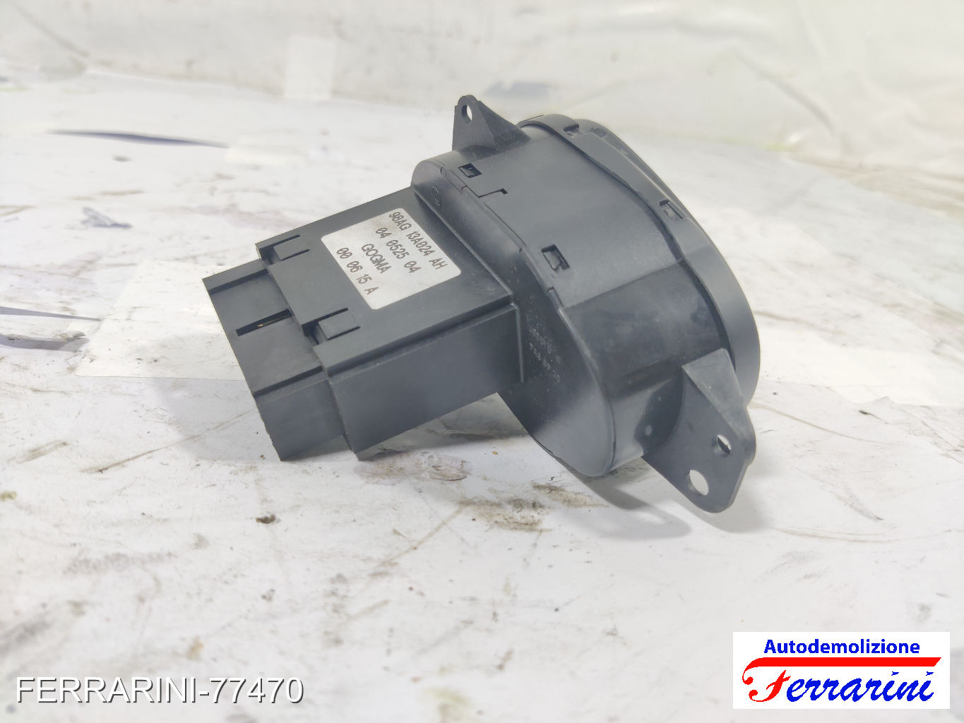 Interruttore Luci Fari FORD FOCUS SW DNW 1999-2004 98AG13A024AH, 04052504