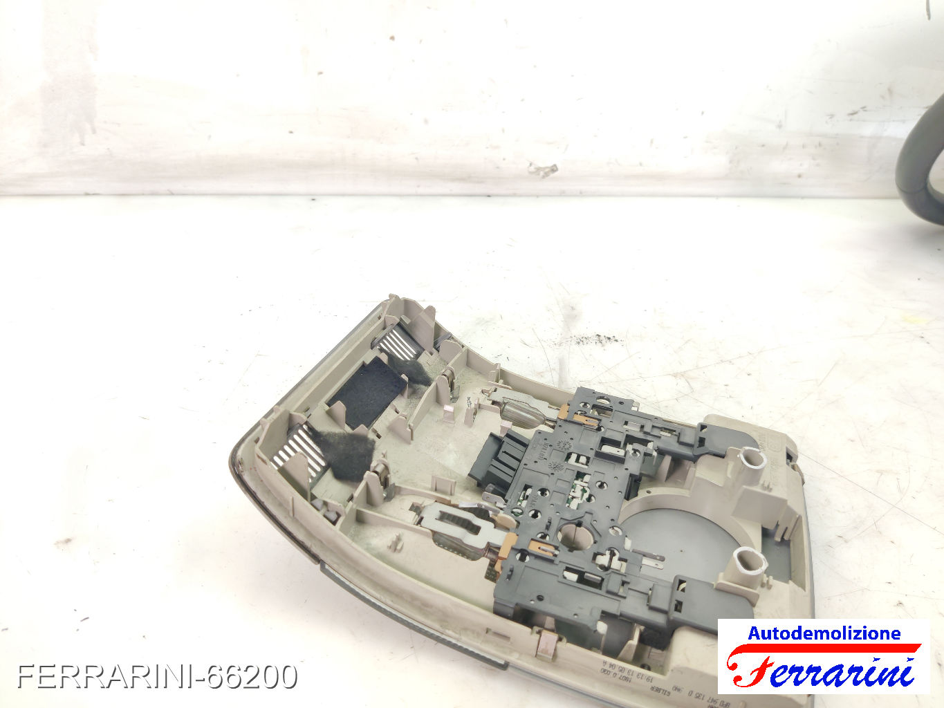 Plafoniera AUDI A3 8P1 2003-2012 anteriore, frontale centrale, ant 8P0947135D