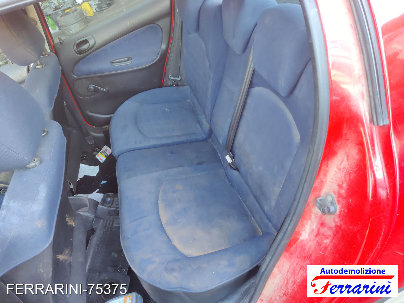 Peugeot 206 30