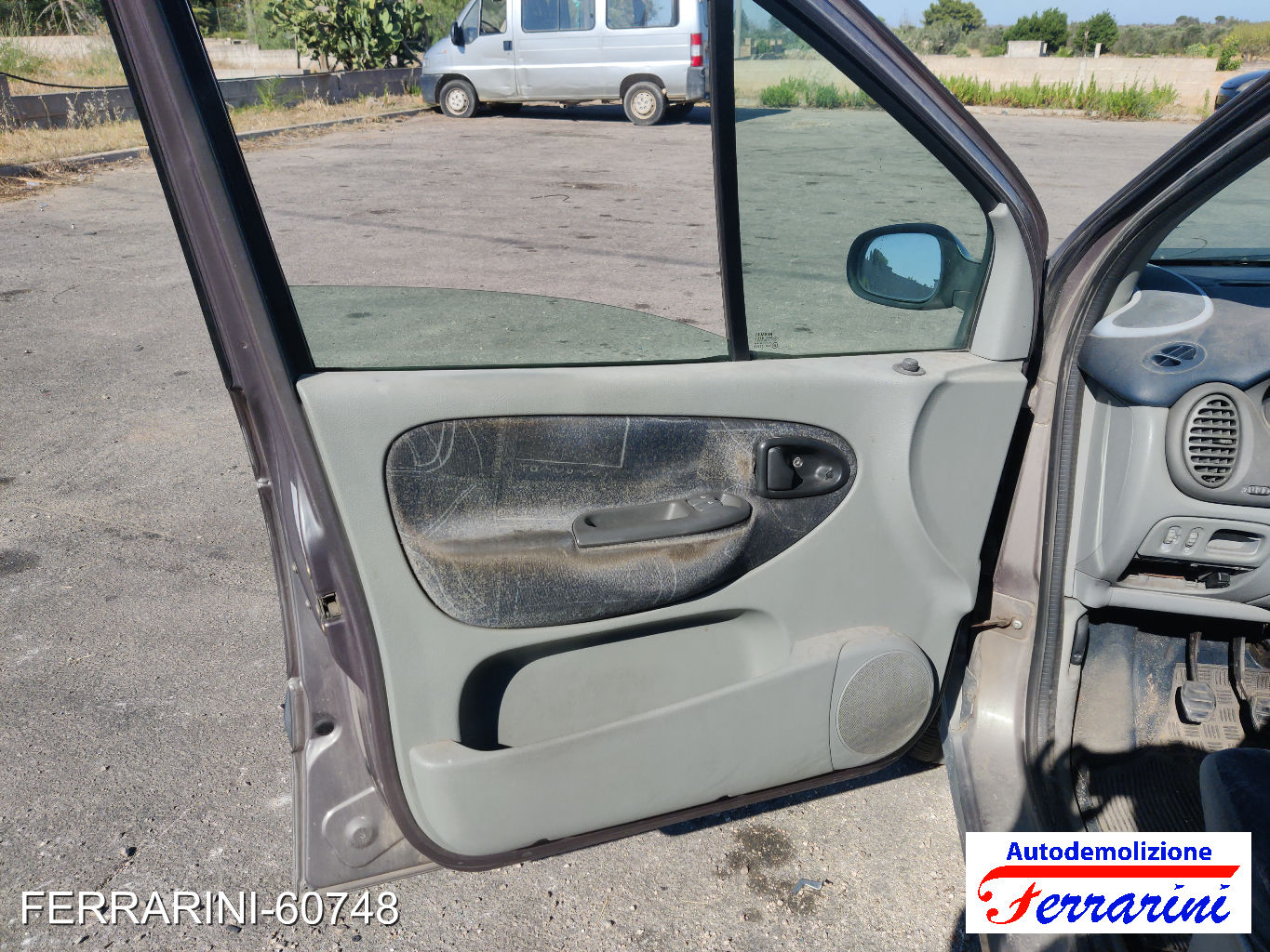 Renault Megane Scenic JA0/1 1.9 DTI 98CV 1997-1999