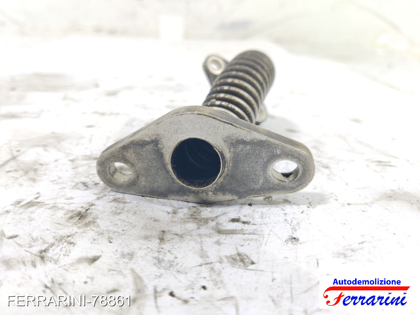 Tubazione valvola EGR tubo ALFA ROMEO 147 937 1.9 JTD 2001-2010 46813133