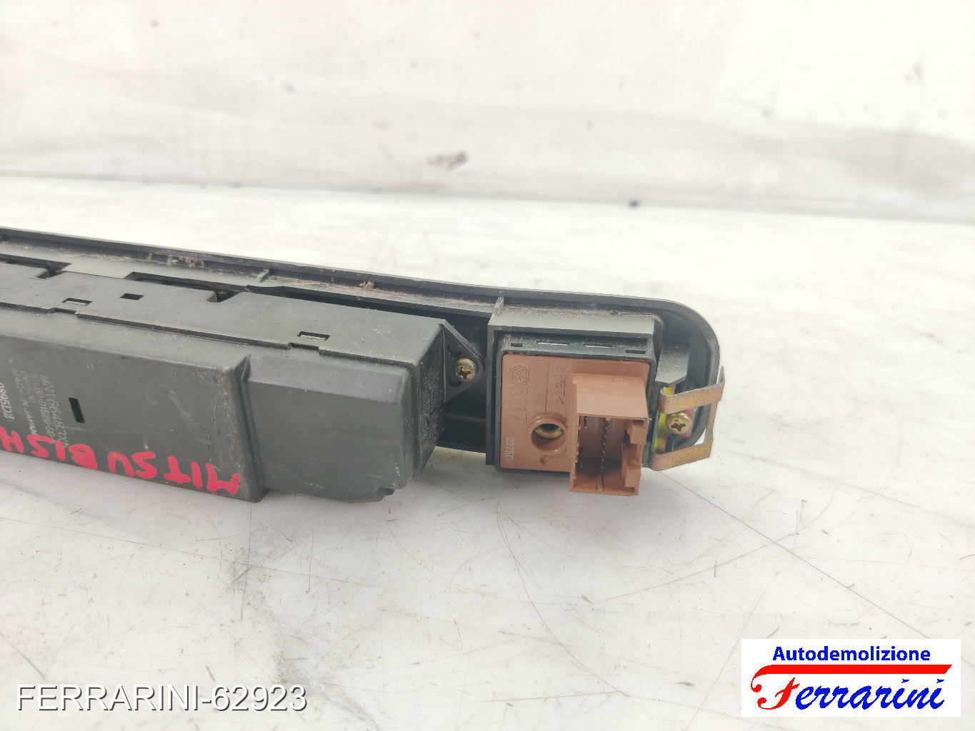 Pulsantiera Tastiera Alzavetro MITSUBISHI PAJERO SPORT 1 K7, K9 1998-2007 8