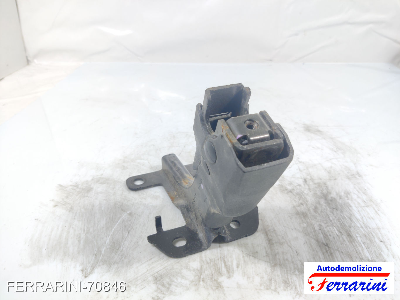 staffa centrale sedile posteriore JEEP COMPASS M6, M7, MP, MV 2017-2023 6