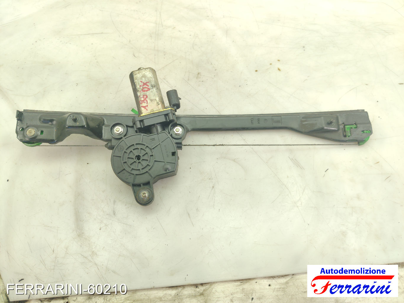 Alzavetro VW PASSAT 3C2 2005-2010 destro, dx, frontale, anteriore 46536311